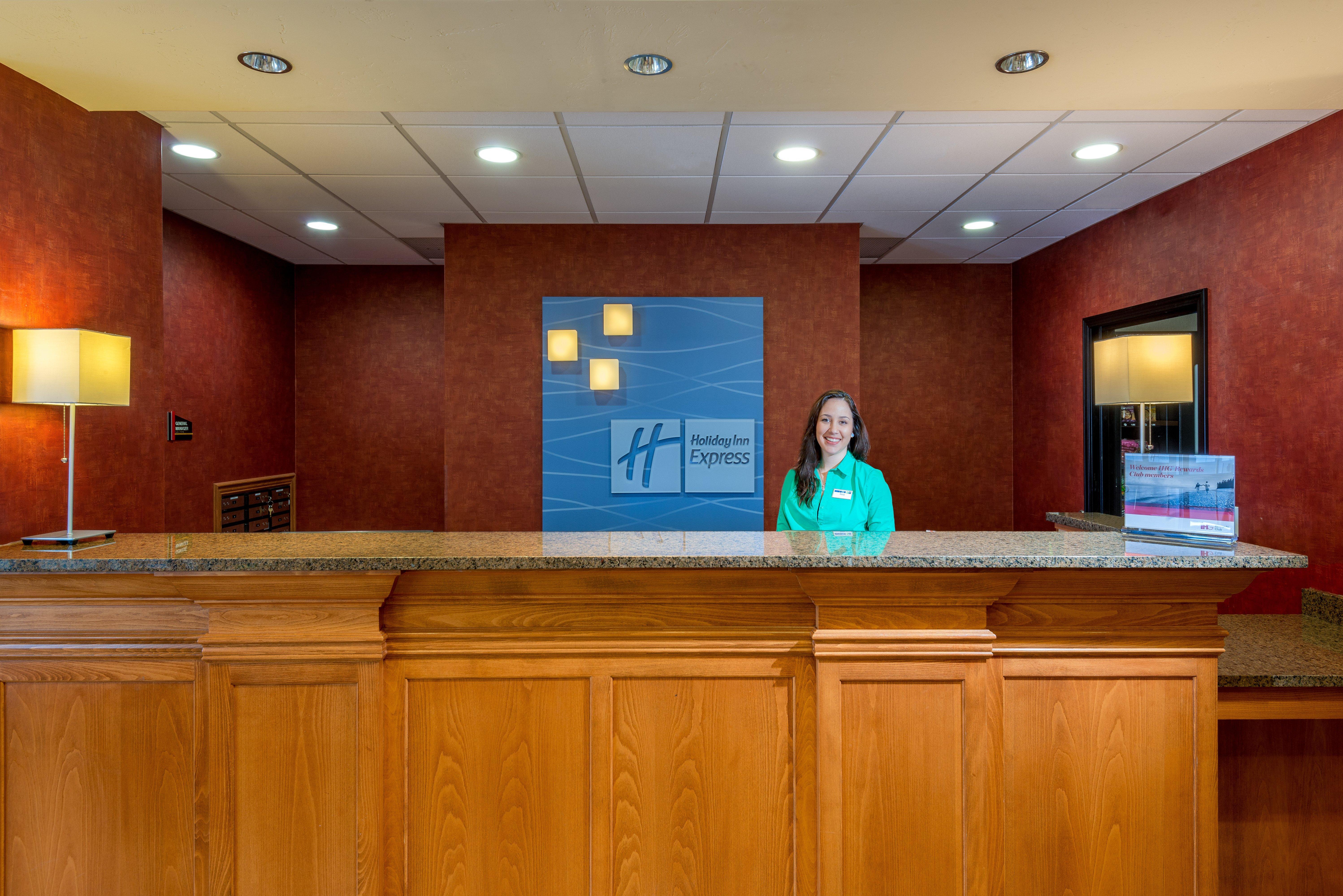 Holiday Inn Express Hotel Vernal By Ihg Екстер'єр фото