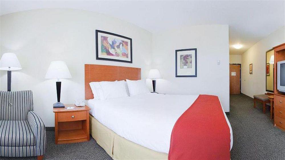 Holiday Inn Express Hotel Vernal By Ihg Екстер'єр фото